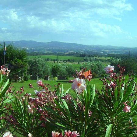 Poggio Primo - Bilocale Brando Villa Castiglion Fibocchi Luaran gambar