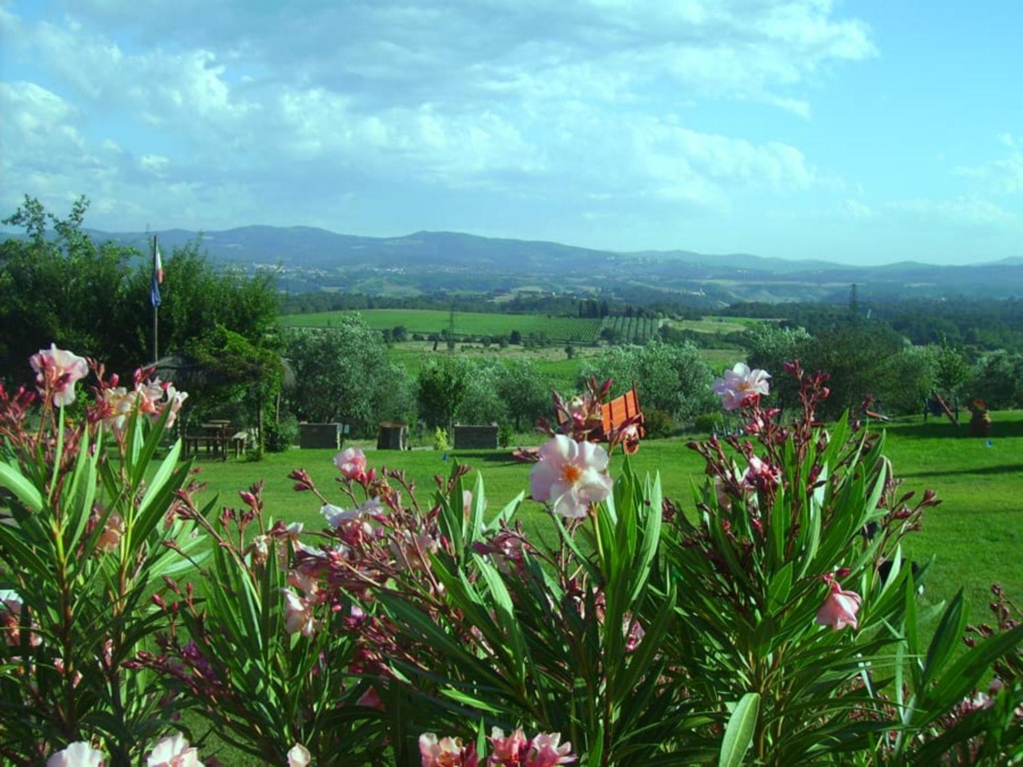 Poggio Primo - Bilocale Brando Villa Castiglion Fibocchi Luaran gambar