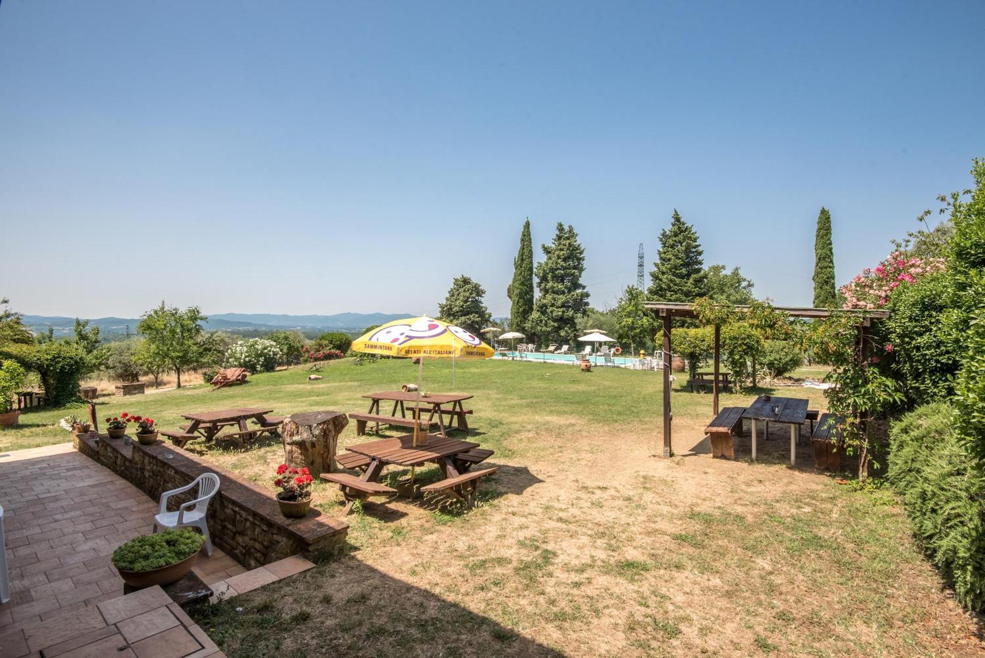 Poggio Primo - Bilocale Brando Villa Castiglion Fibocchi Luaran gambar